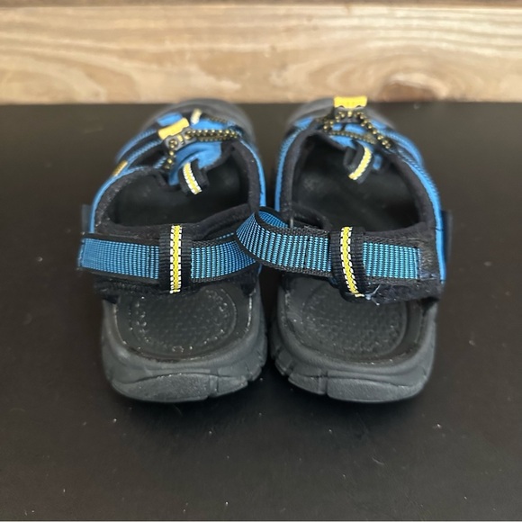 Keen Newport Sport Sandal Blue Women’s Size US 8 Adjustable Strap Waterproof - Picture 2 of 9